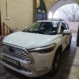 Toyota Corolla Cross 2025