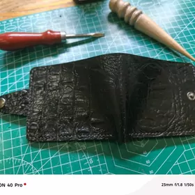 Кожаный мужской кошелёк