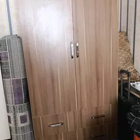 шифоньер двухдверный