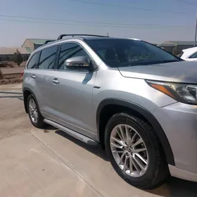 Toyota Highlander 2016