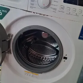 Стиральная машина New Genial