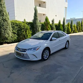 Toyota Camry 2016