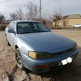 Toyota Camry 1999