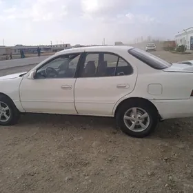 Toyota Sprinter 1991