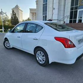 Nissan Sunny 2021