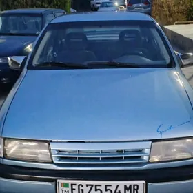 Opel Vectra 1990