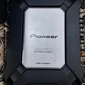 pioneer 400 w