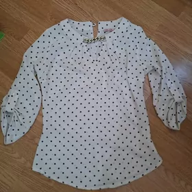 блузки, платья