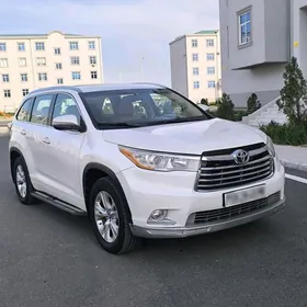 Toyota Highlander 2016