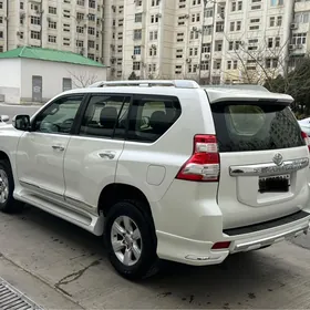Toyota Land Cruiser Prado 2015