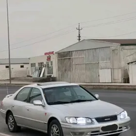 Toyota Camry 2001