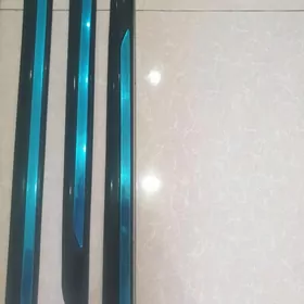 CamryAurion gapy molding 12-17