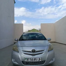 Toyota Yaris 2008