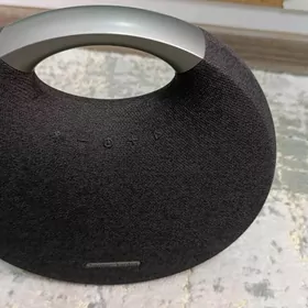 Harman kardon onyx studio 5