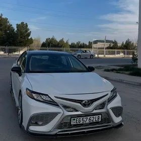 Toyota Camry 2023