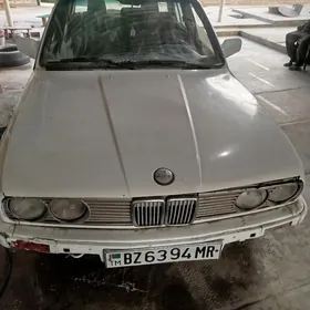 BMW 320 1990