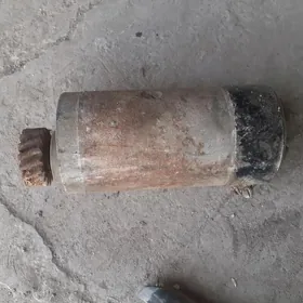 урал моторни динам 6 волтли 1