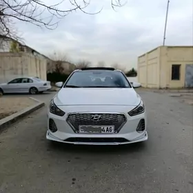 Hyundai Elantra 2020