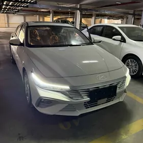 Hyundai Elantra 2026