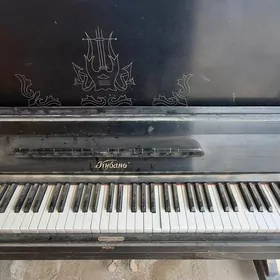 piano пиано