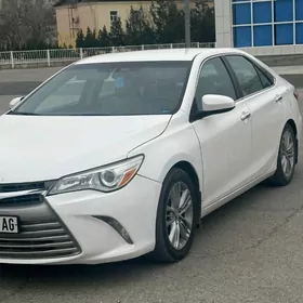 Toyota Camry 2016