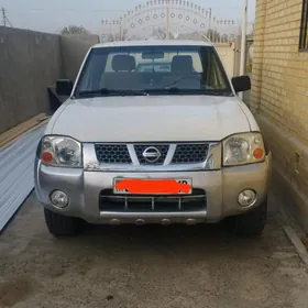 Nissan Navara 2008