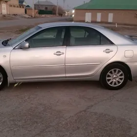 Toyota Camry 2003