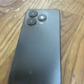 Techno sparka Go 2024