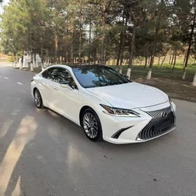 Lexus ES 350 2020