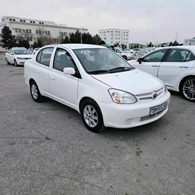 Toyota Echo 2003