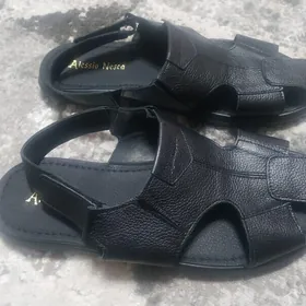 Кожанные мужские летние сандалии от Kari,43 размер