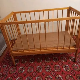 детская кроватка   манежка