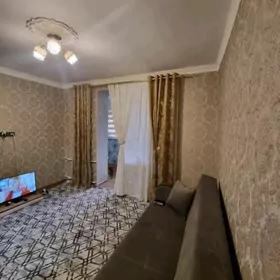 Gostinka 4 mkr 1komnat