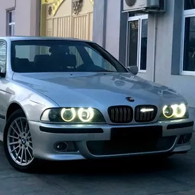 BMW E39 2001