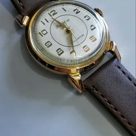 Sagat часы Kirowskie