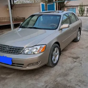 Toyota Avalon 2000