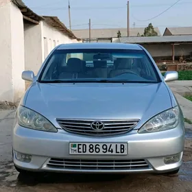 Toyota Camry 2005