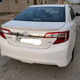 Toyota Camry 2013