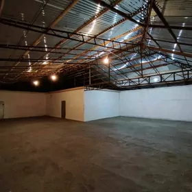 uly sklad 25x15 metr