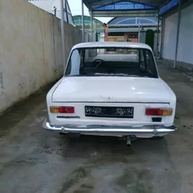 Lada 2104 1980