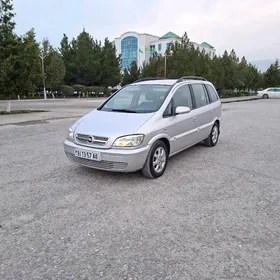 Opel Zafira 2004