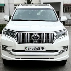 Toyota Land Cruiser Prado 2022