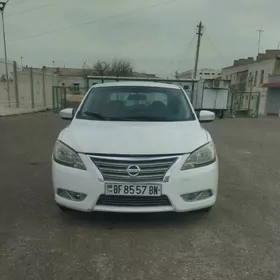Nissan Sentra 2013