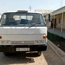 Mitsubishi Canter 1996