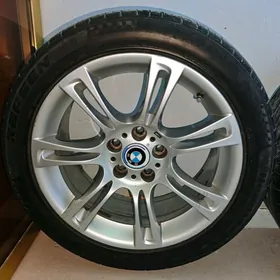 BMW F10 18 M diska 350 style