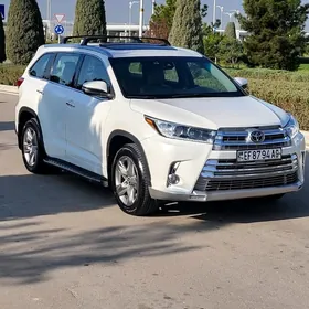 Toyota Highlander 2018