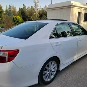 Toyota Camry 2013