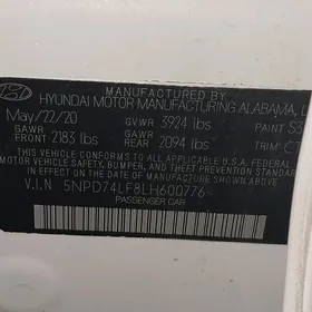 Hyundai Elantra 2020