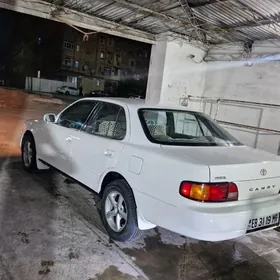 Toyota Camry 1992