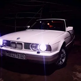 BMW 520 1990